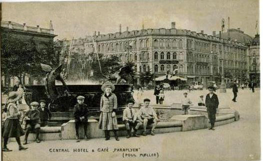 Dragespringvandet på postkort fra før 1923