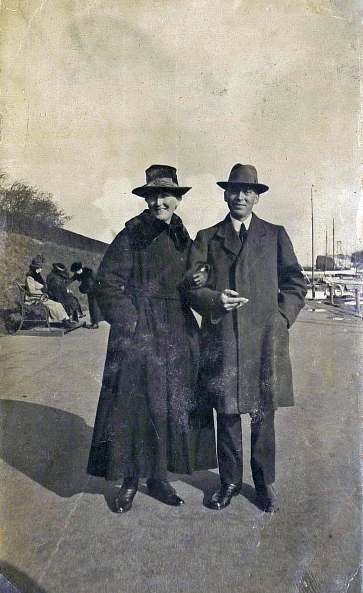 Asta og Emry Langelinie