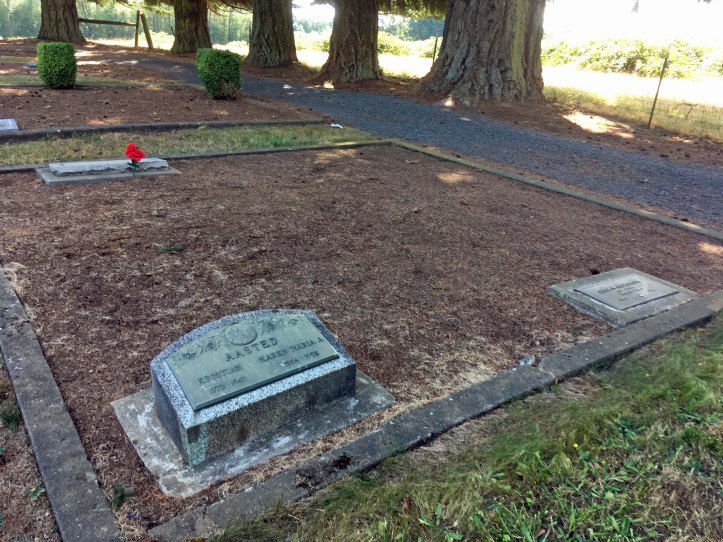 Aasted familiegravstedet